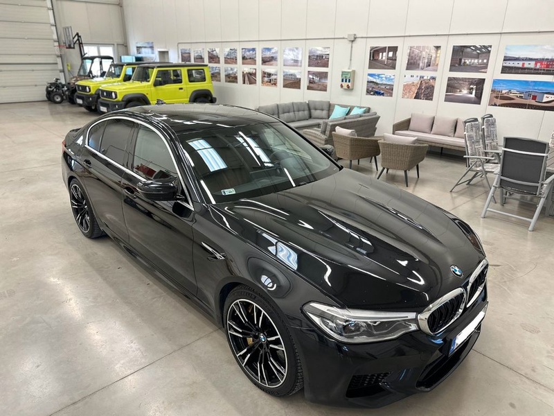 BMW M5
