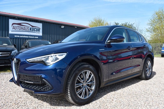 Alfa Romeo Stelvio 2021