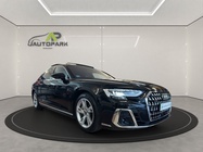 Audi A8 2022