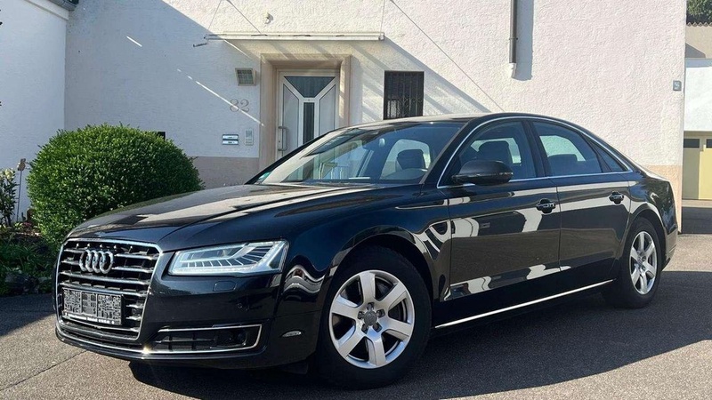 Audi A8