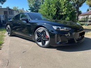 Audi RS e-tron GT 2024