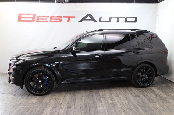 BMW X7 2025