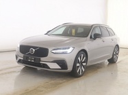 Volvo V90 2025