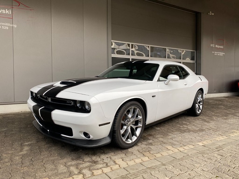 Dodge Challenger