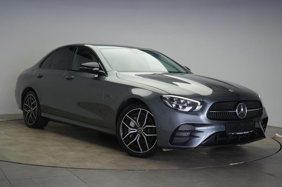 Mercedes-Benz E-Class 2021