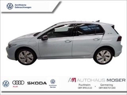 Volkswagen Golf 2025