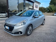 Peugeot 208 2016