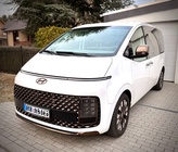 Hyundai Staria 2022