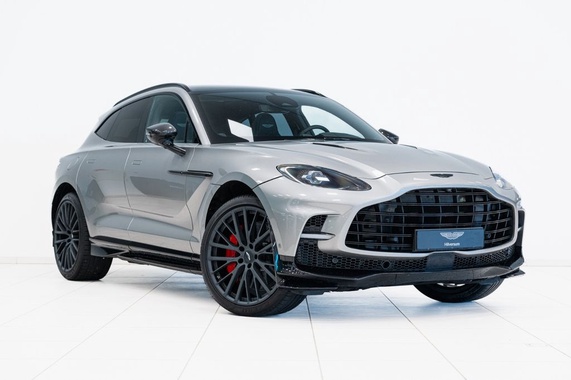 Aston Martin DBX 2025