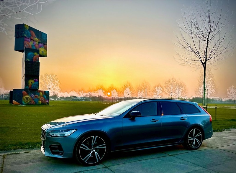 Volvo V90