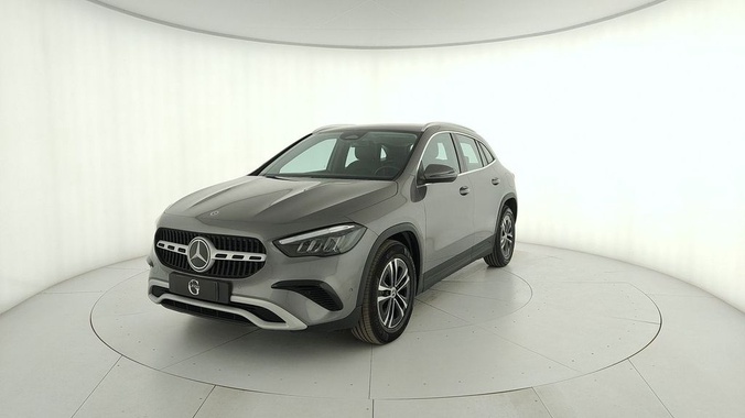 Mercedes-Benz Other 2025