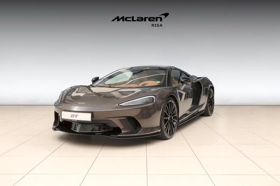 McLaren GT 2023