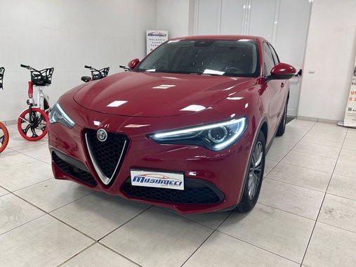 Alfa Romeo Stelvio 2022