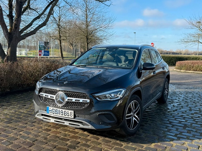 Mercedes-Benz GLA-Class