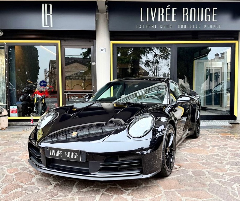 Porsche 911