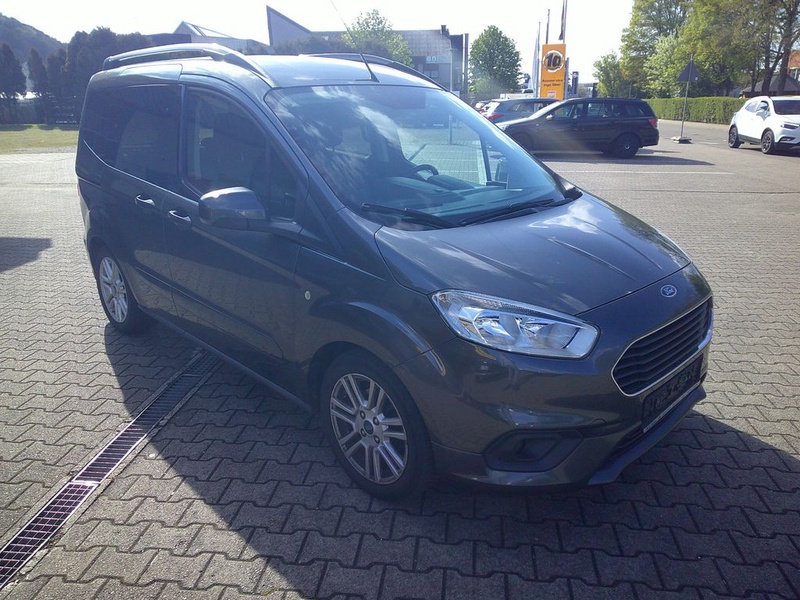 Ford Tourneo Courier