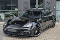 Porsche Panamera 2021