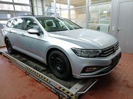 Volkswagen Passat 2023