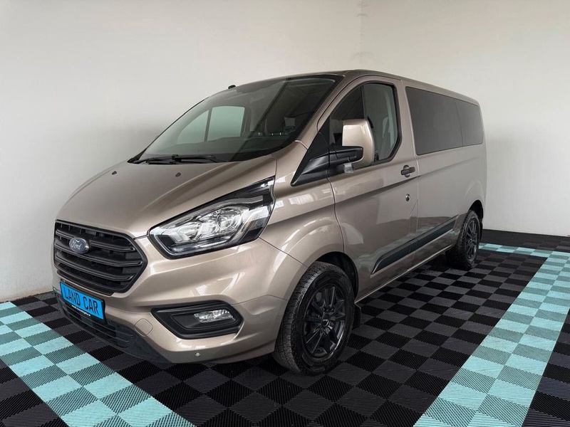 Ford Tourneo Custom