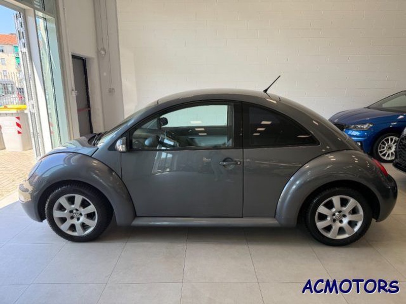Volkswagen New Beetle