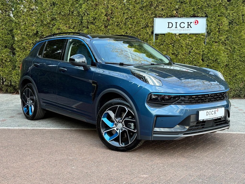 Lynk & Co 01
