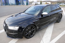 Audi RS4 2013