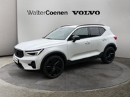 Volvo XC40 2025