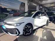 Volkswagen Golf 2025