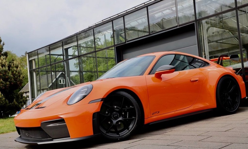 Porsche 992
