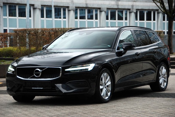 Volvo V60 2022