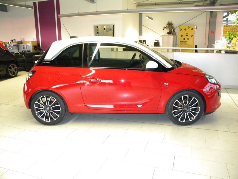 Opel Adam