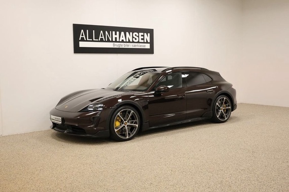 Porsche Taycan 2022