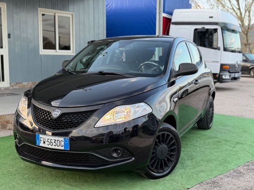 Lancia Ypsilon 2019