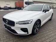 Volvo V60 2022