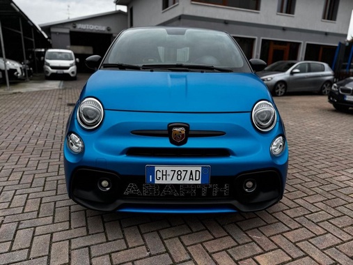 Abarth 595 2022
