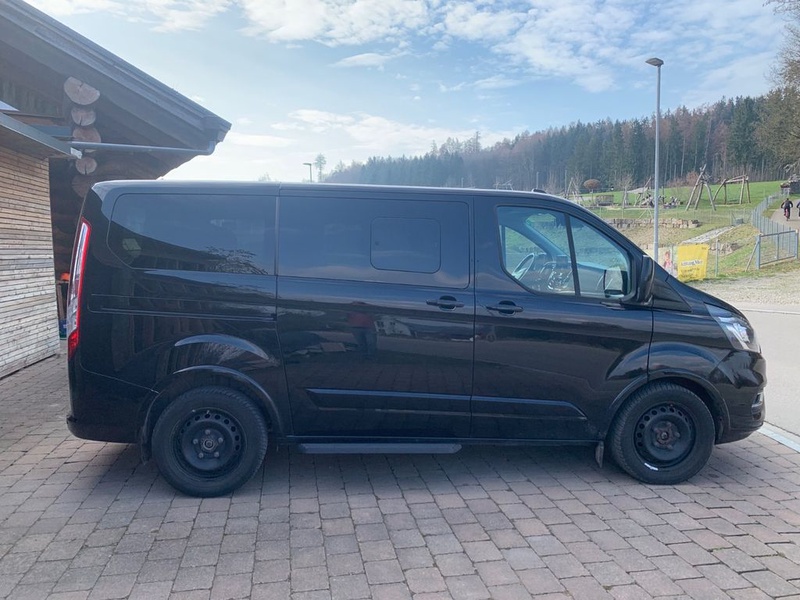Ford Tourneo Custom