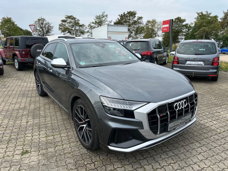 Audi SQ8