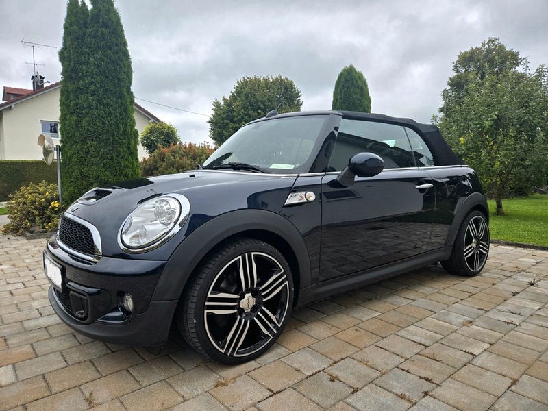 MINI Cabrio