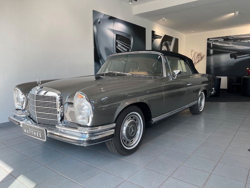 Mercedes-Benz 280