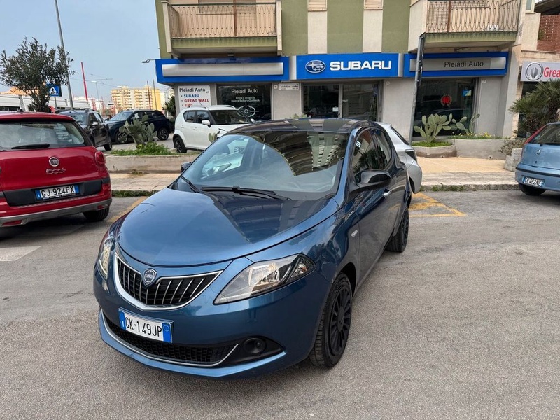 Lancia Ypsilon