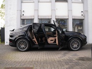 Porsche Cayenne 2023