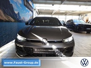 Volkswagen Passat 2024