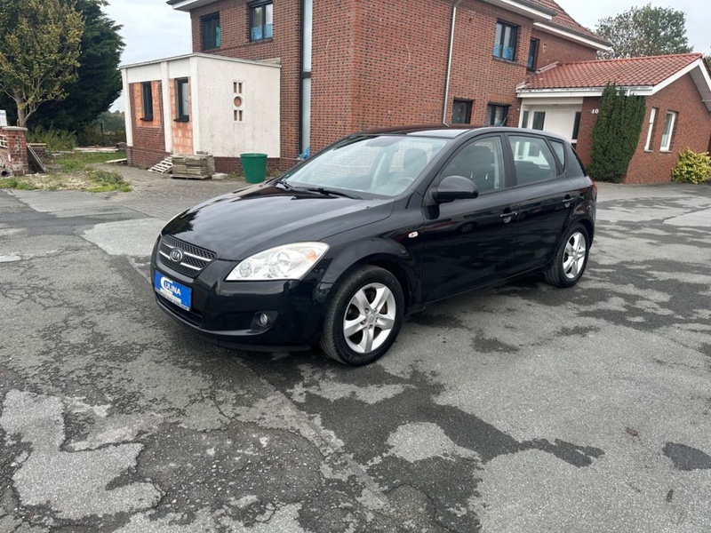 Kia cee'd / Ceed