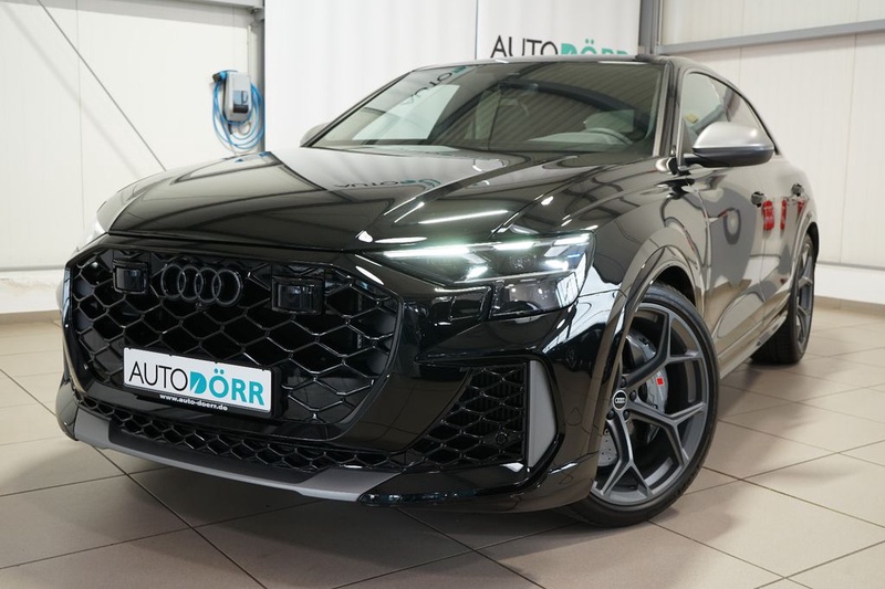Audi RSQ8