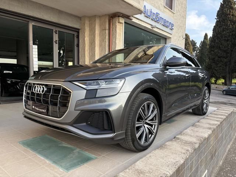 Audi Q8