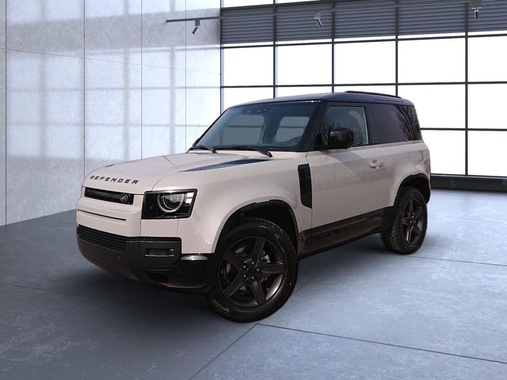 Land Rover Defender 2026