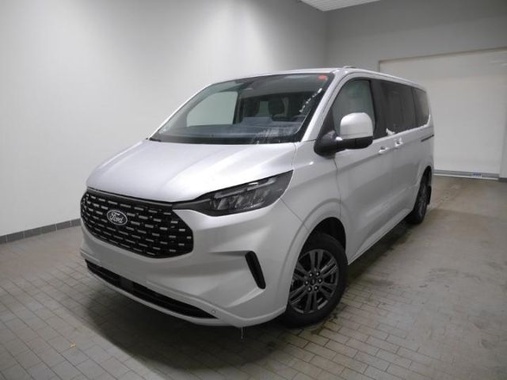 Ford Tourneo Custom 2025