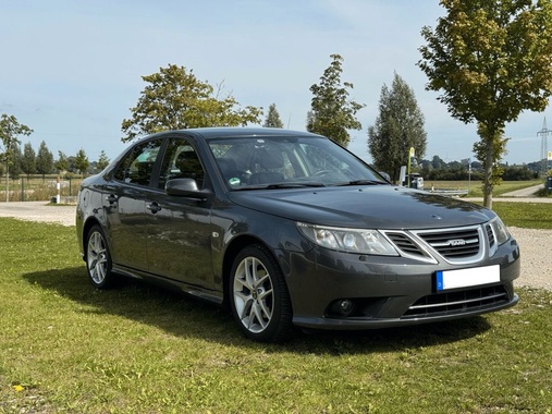 Saab 9-3 2010