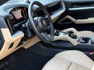 Porsche Cayenne 2025
