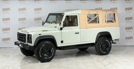 Land Rover Defender 2013